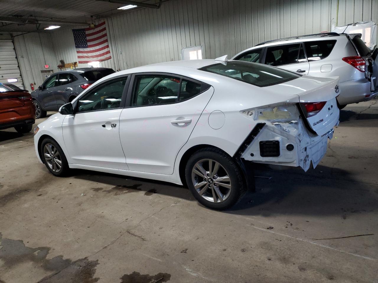 2017 Hyundai Elantra - Image 2