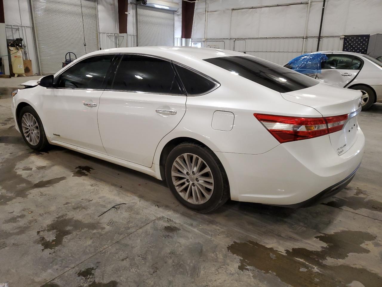 VIN 4T1BD1EB5EU034055 2014 TOYOTA AVALON no.2