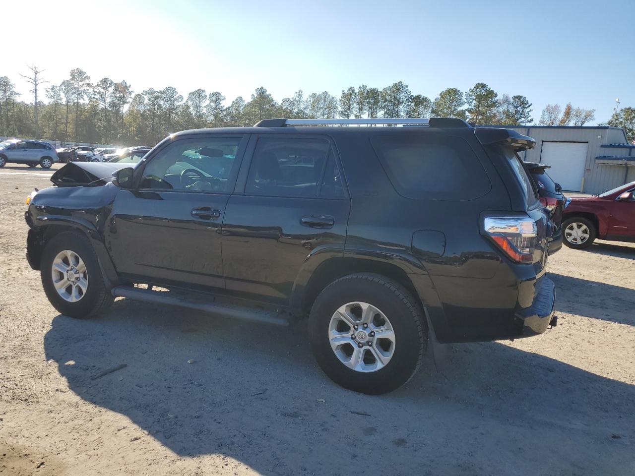 2019 Toyota 4Runner - Image 2