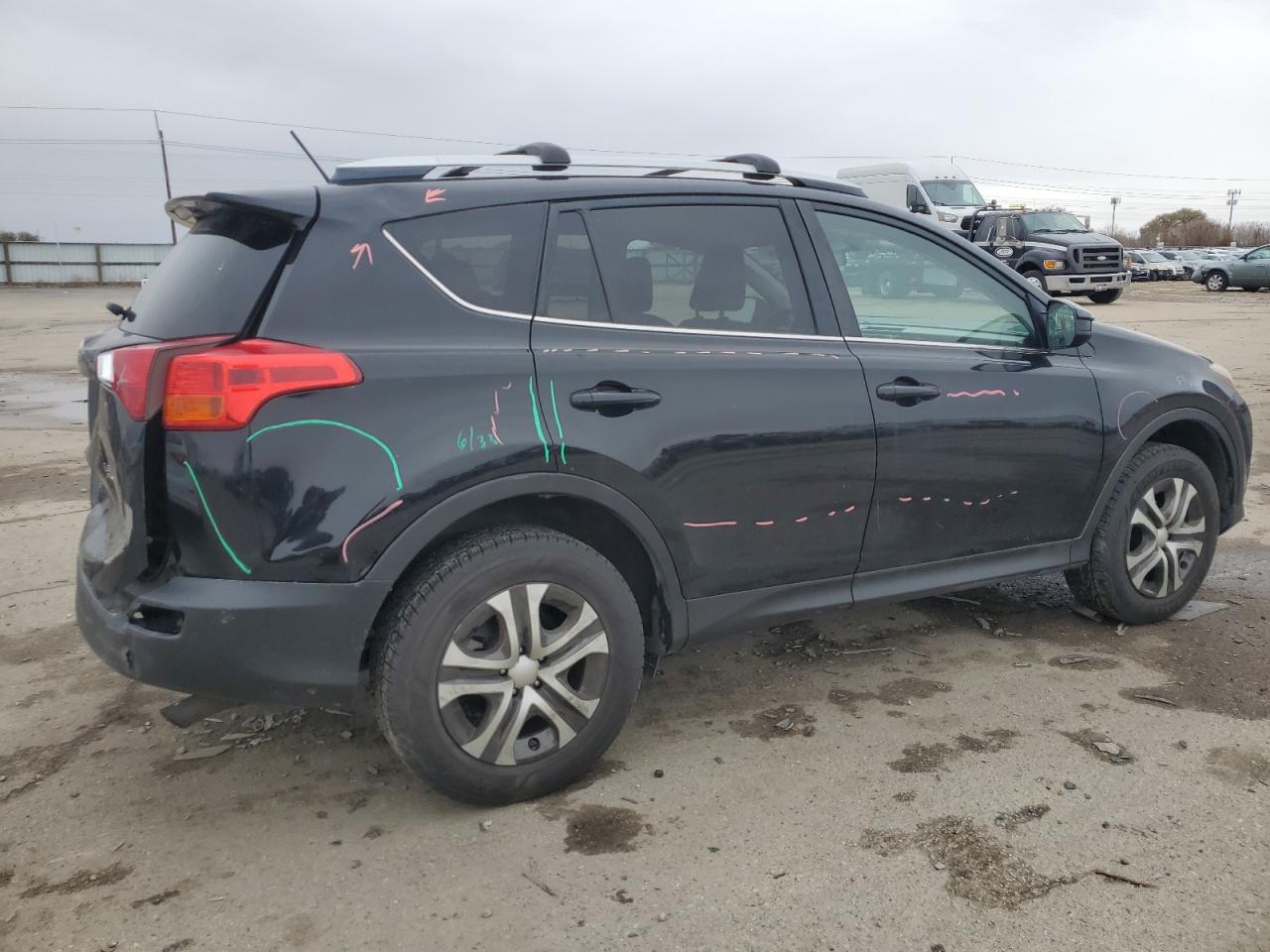 VIN 2T3BFREVXDW021763 2013 TOYOTA RAV4 no.3