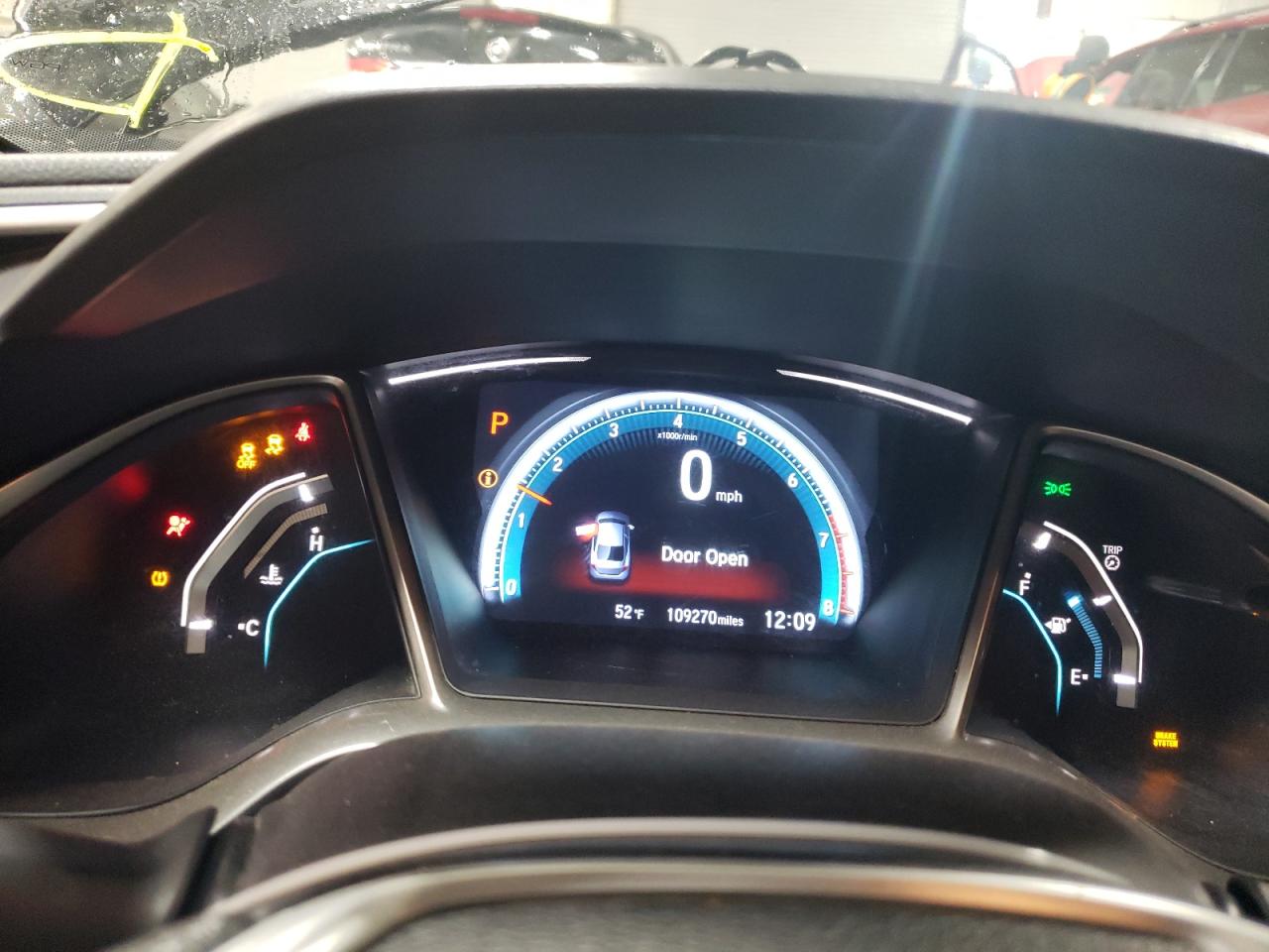 2016 Honda Civic - Image 9