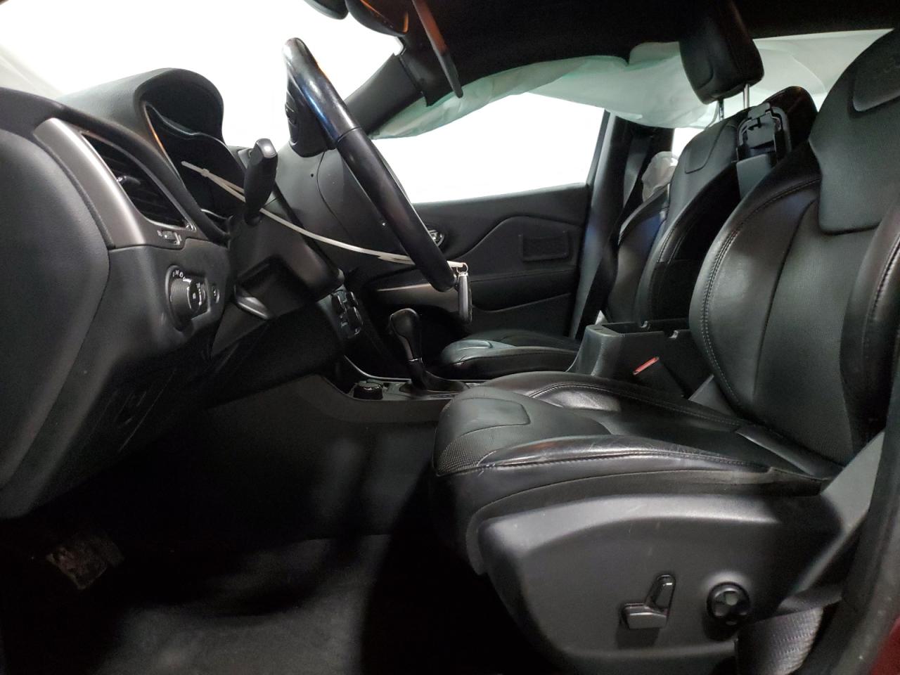 2020 Jeep Grand Cherokee - Image 7