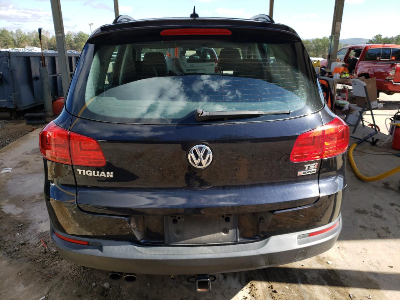 2016 Volkswagen Tiguan S VIN: WVGBV7AX4GW575574 Lot: 80661114