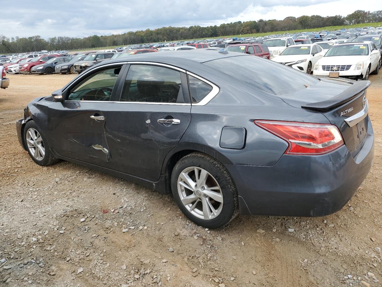 2013 Nissan Altima - Image 2