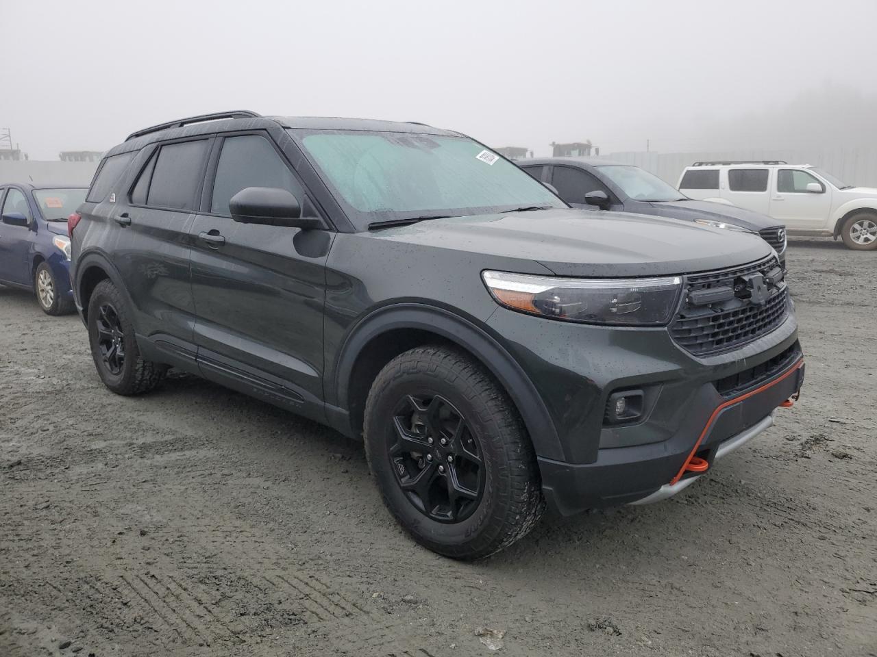 2022 Ford Explorer - Image 4