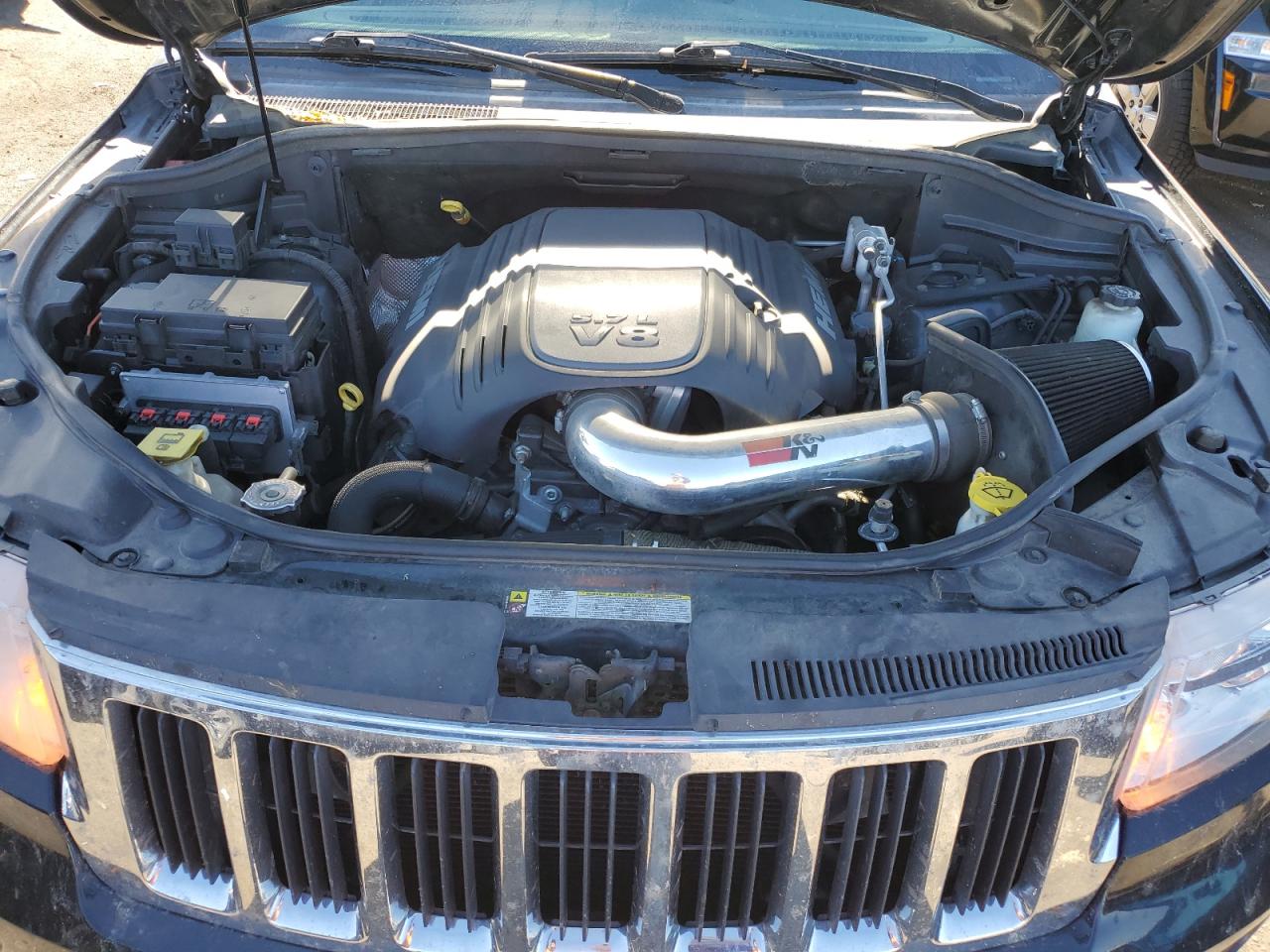 2013 Jeep Grand Cherokee - Image 11