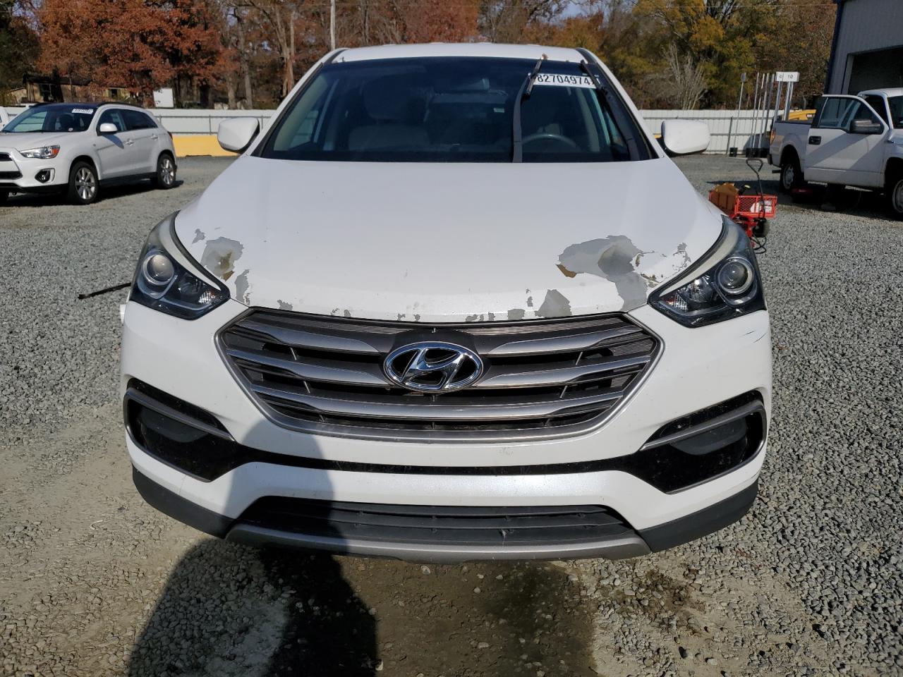 2017 Hyundai Santa Fe - Image 5