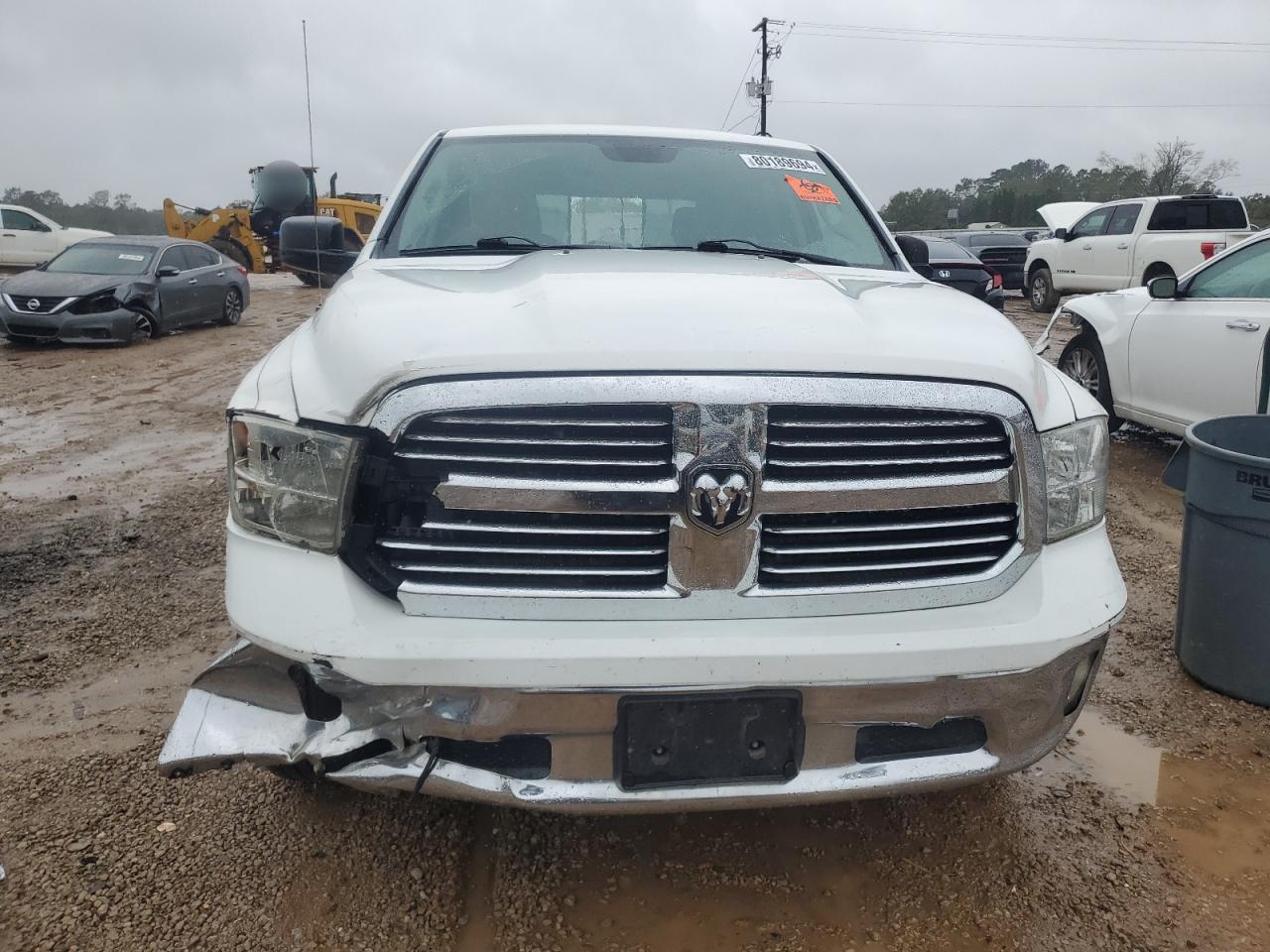 2014 RAM 1500 - Image 5