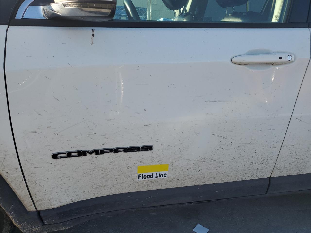 2018 Jeep Compass - Image 13