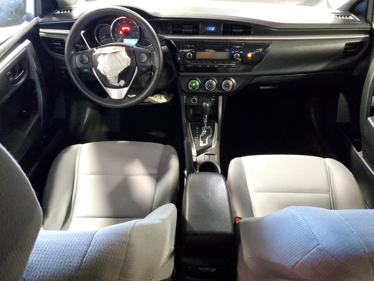 2014 Toyota Corolla L VIN: 5YFBURHE9EP136089 Lot: 81114204