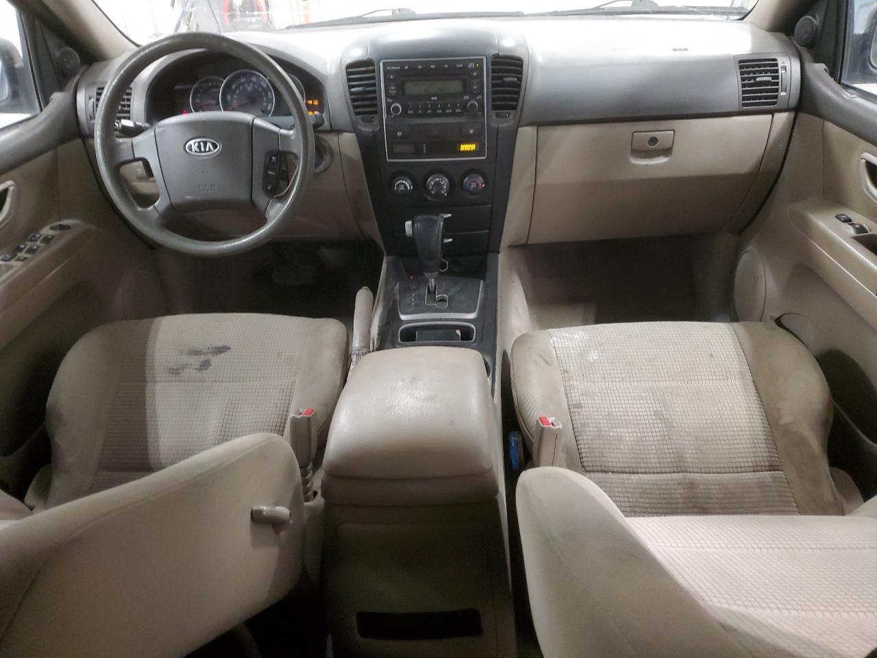 2009 Kia Sorento - Image 8