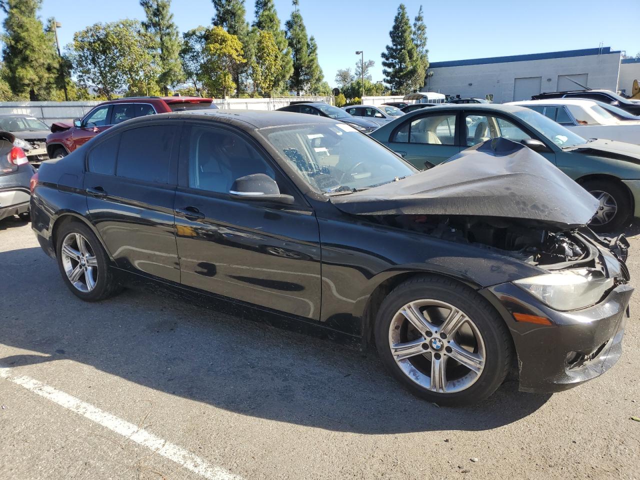 VIN WBA3C1C55DF443777 2013 BMW 3 SERIES no.4