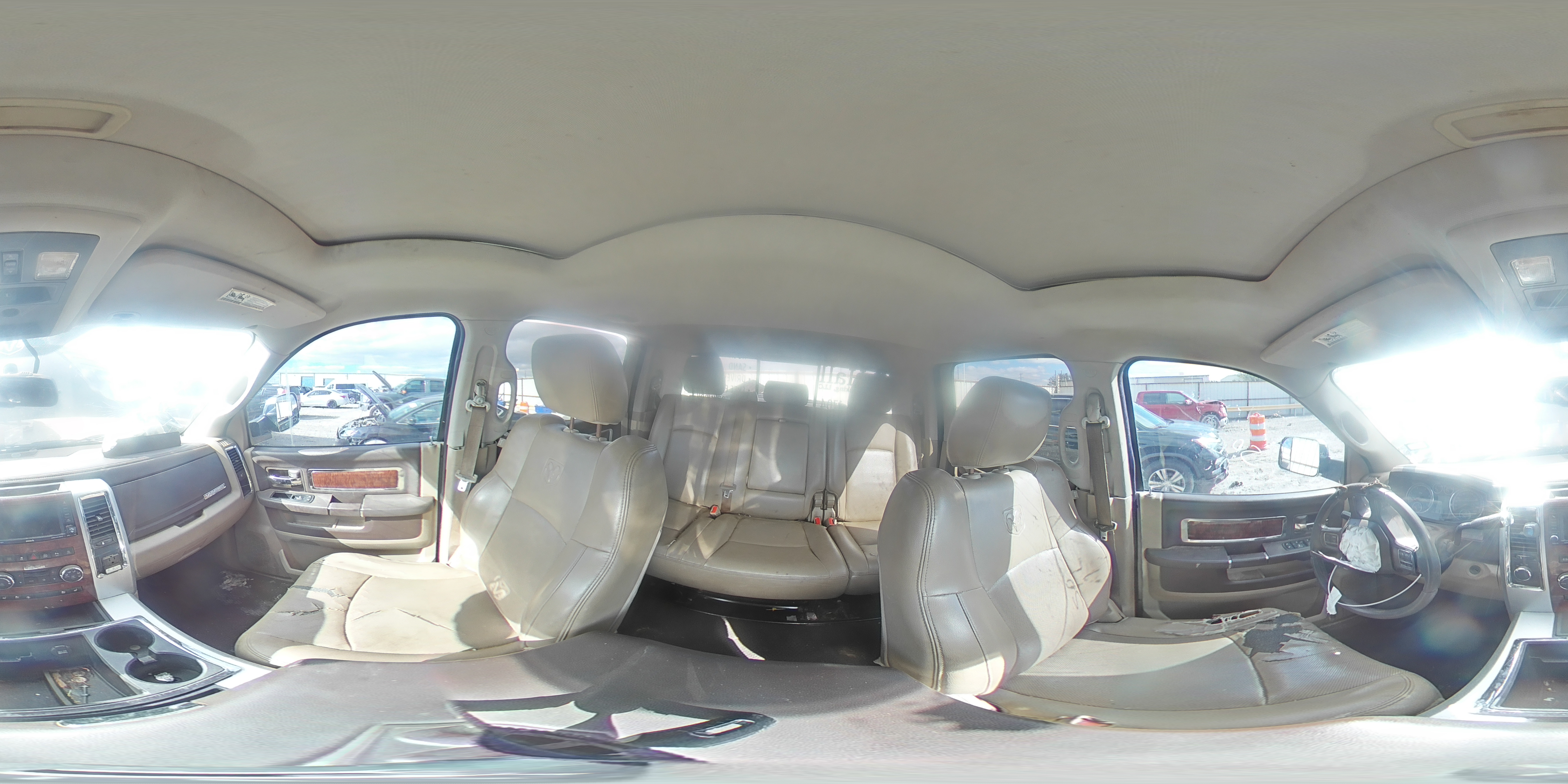 2012 Dodge RAM - Image 12