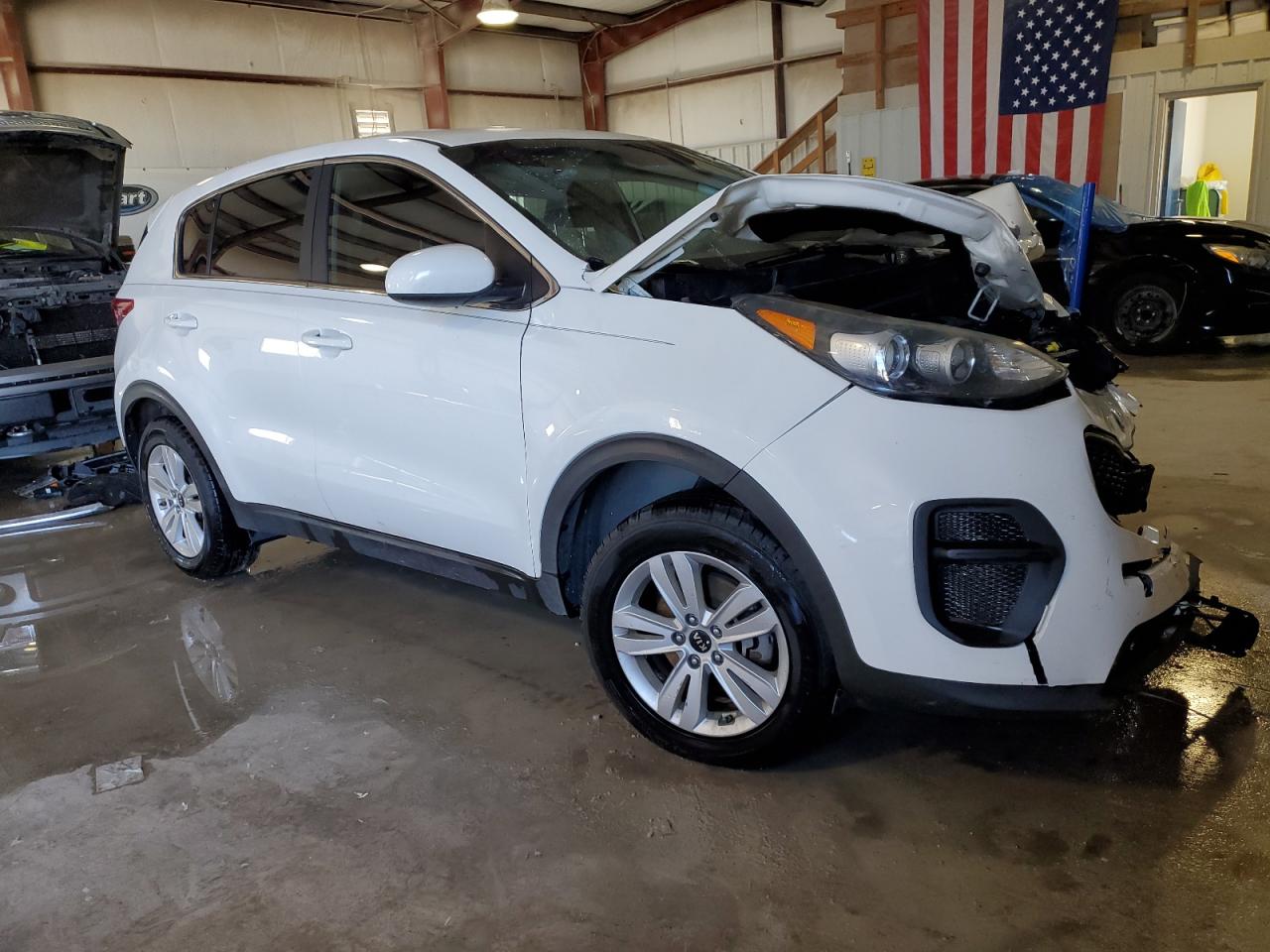 VIN KNDPM3ACXK7574242 2019 KIA SPORTAGE no.4