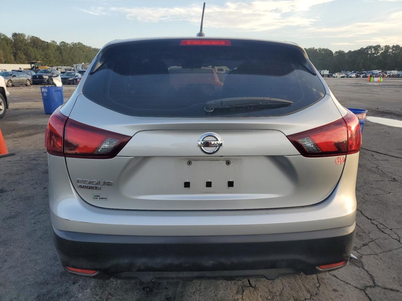 2019 Nissan Rogue - Image 6