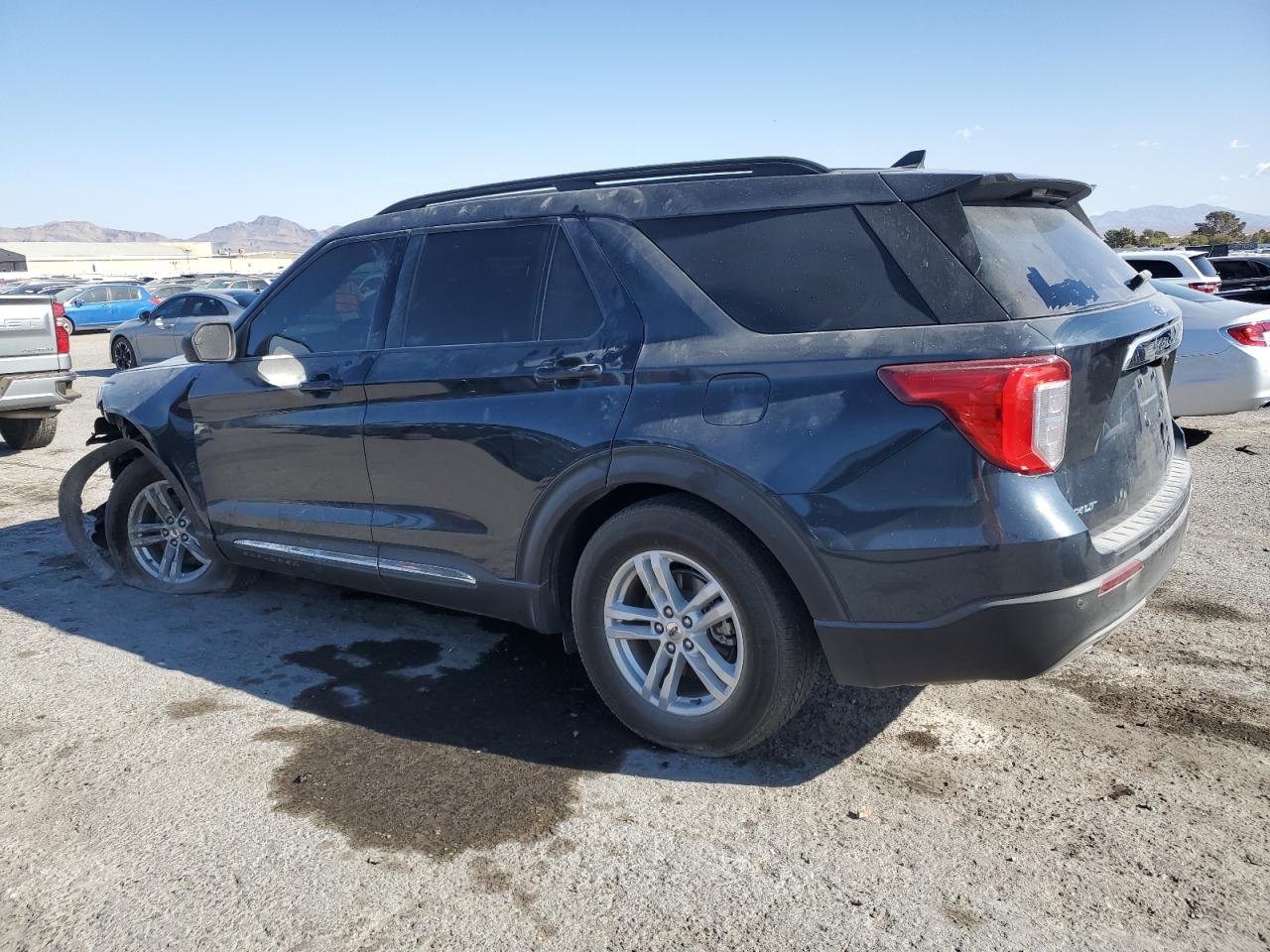 2022 Ford Explorer - Image 2