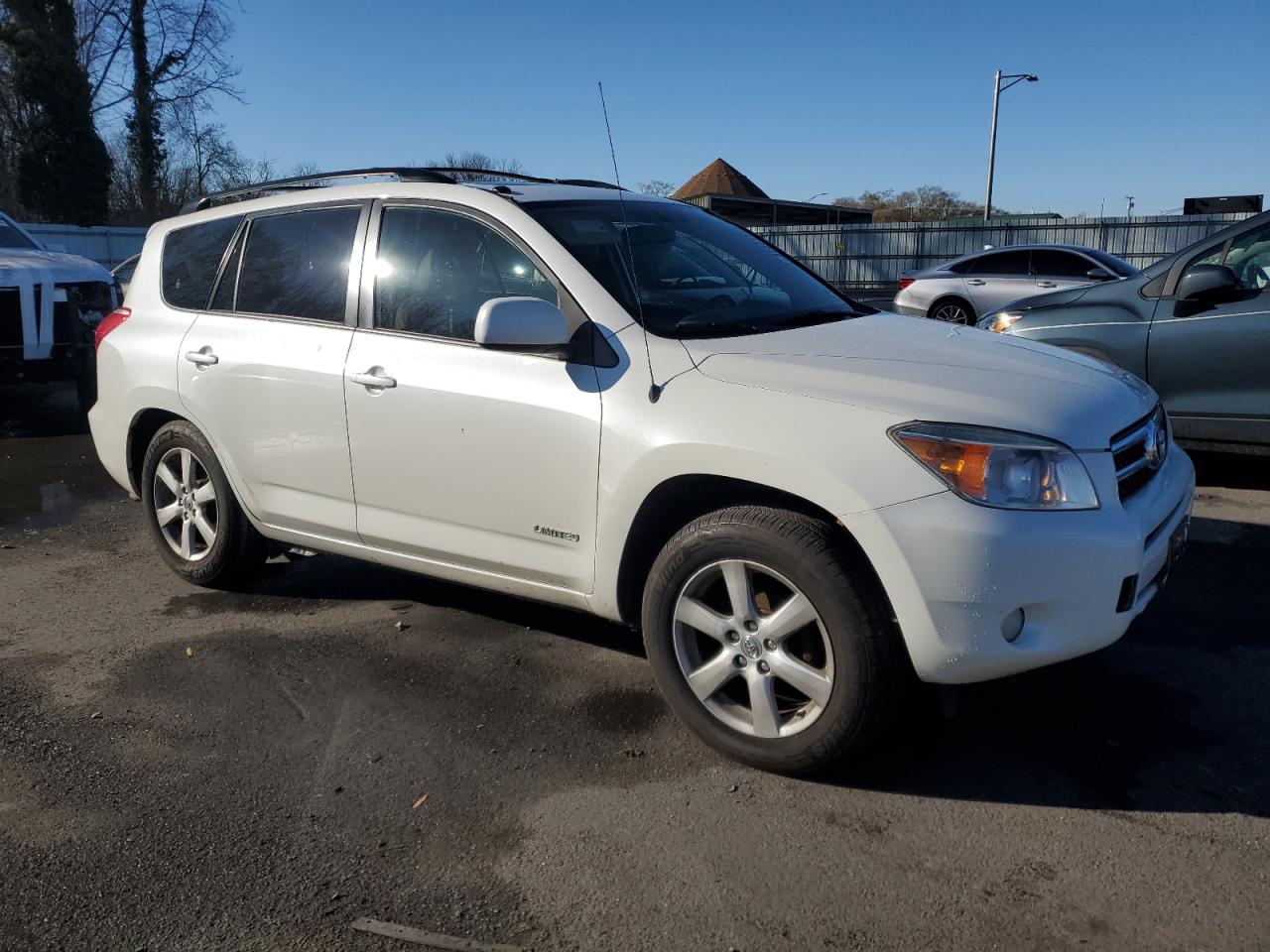 2008 Toyota RAV 4 - Image 4
