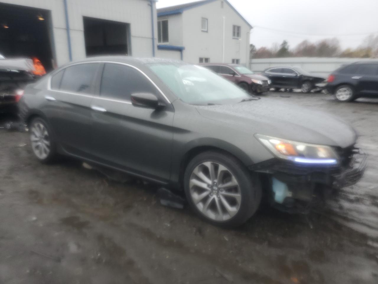 VIN 1HGCR2F59DA073953 2013 HONDA ACCORD no.4