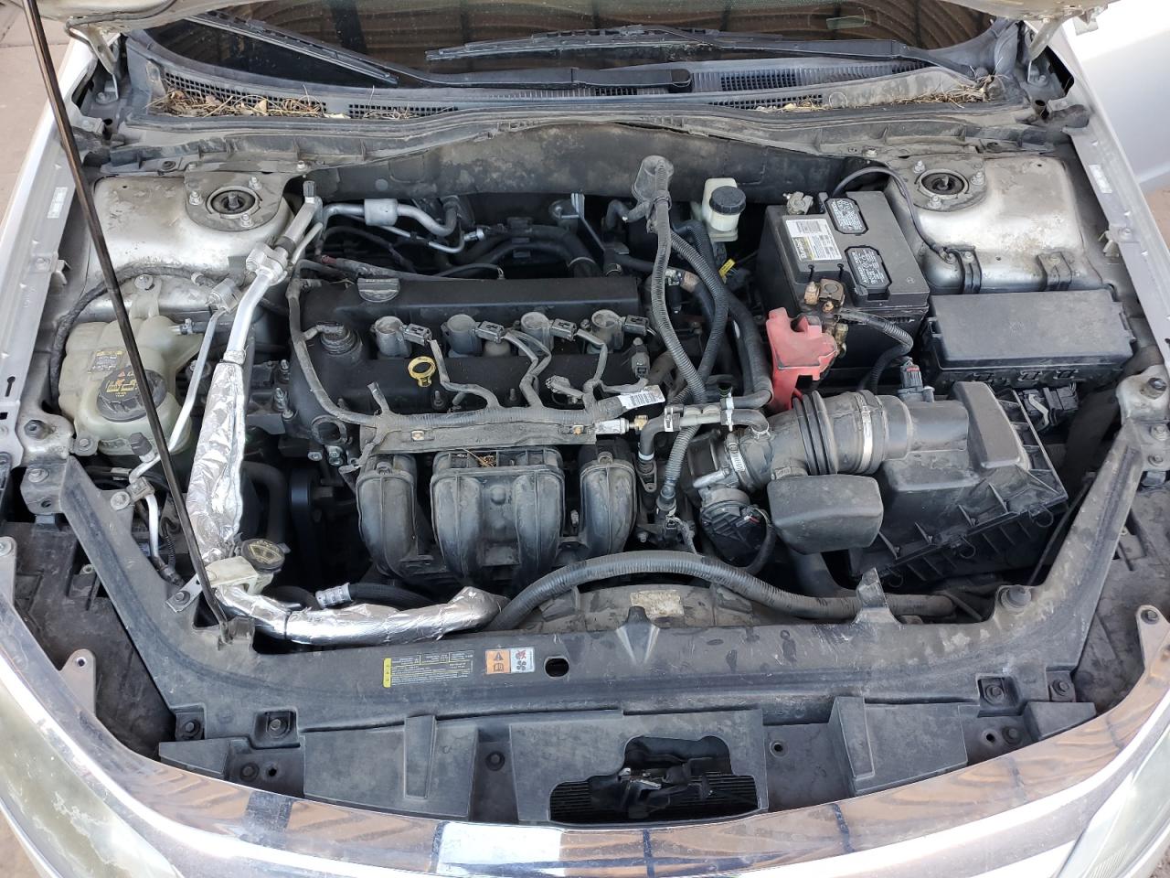 2010 Ford Fusion - Image 11