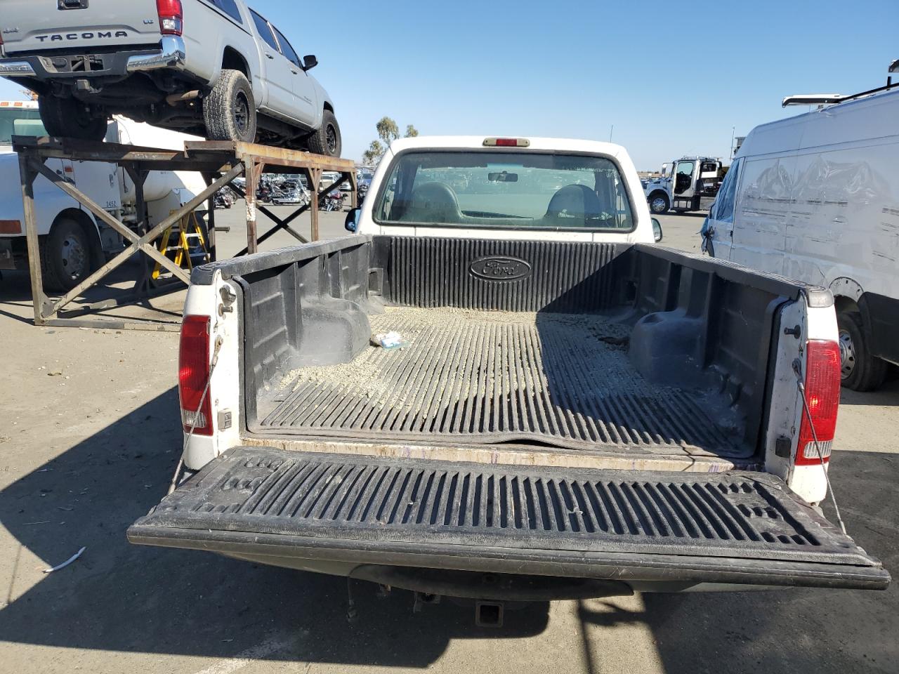 2002 Ford F250 Super Duty VIN: 1FTNF20L02ED31760 Lot: 79659894