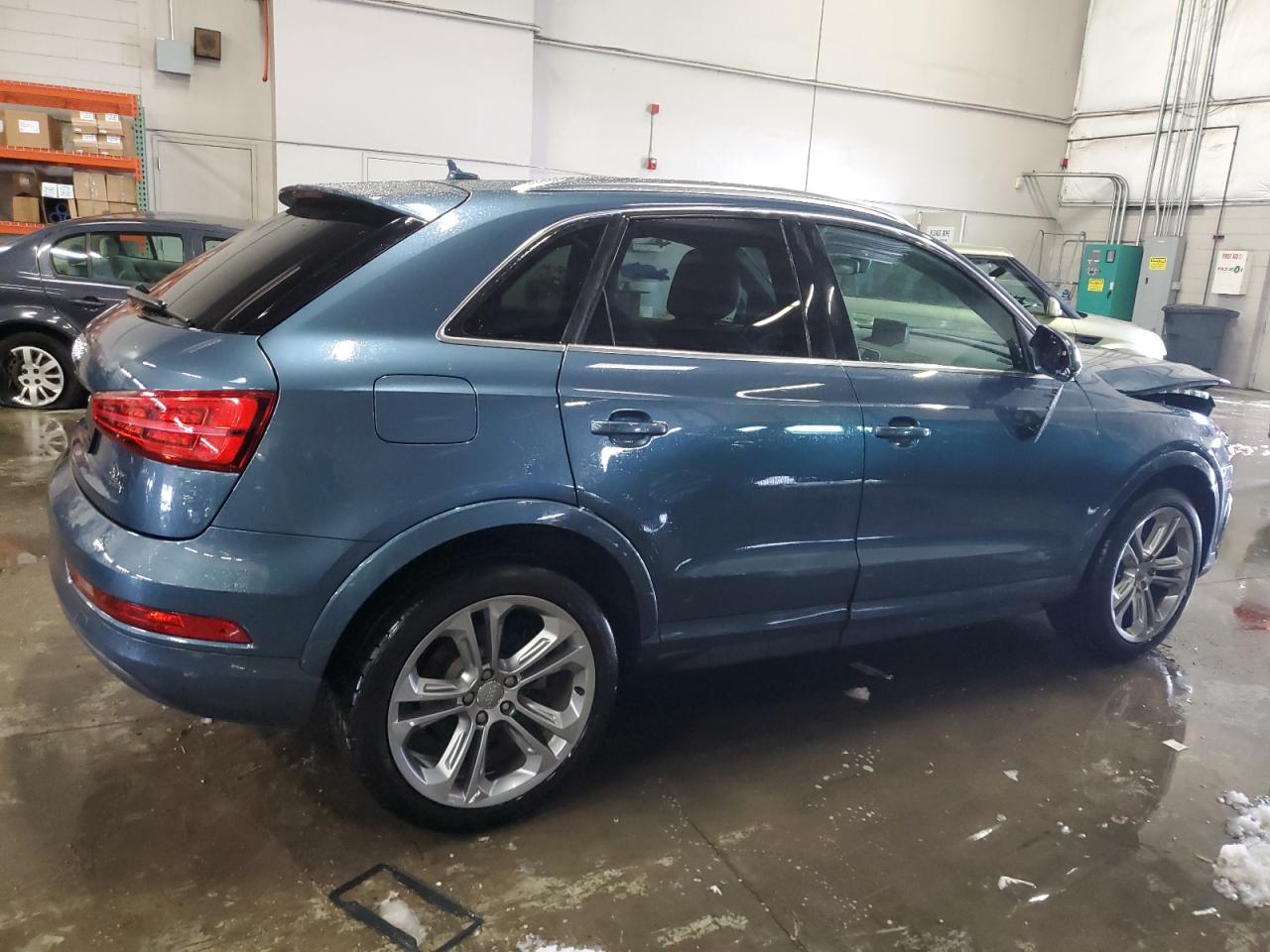 VIN WA1EFCFS9GR010251 2016 AUDI Q3 no.3