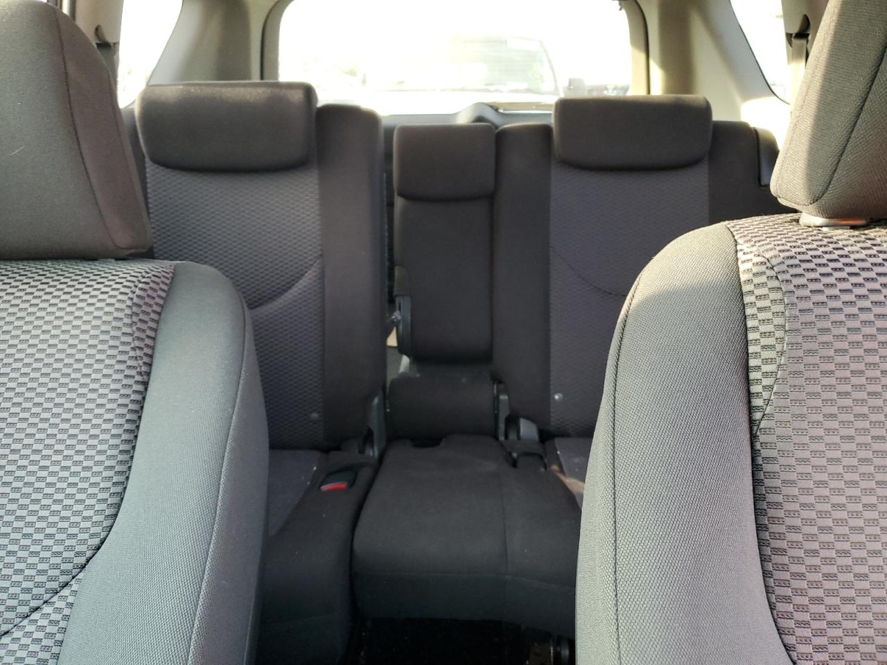 2011 Toyota RAV 4 - Image 10