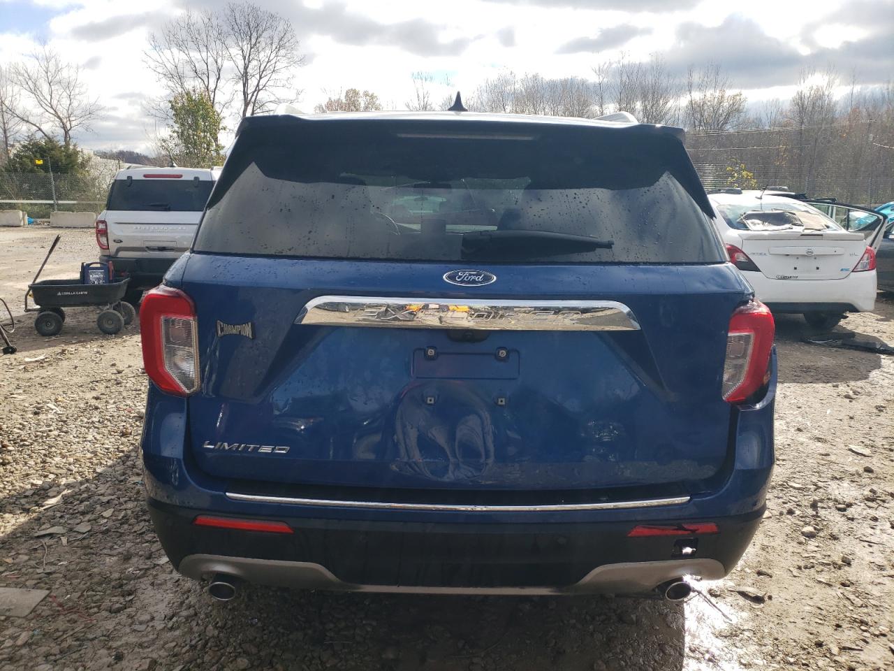 2022 Ford Explorer - Image 6