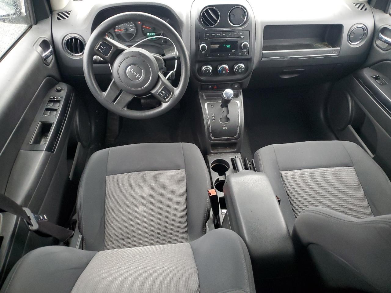 2011 Jeep Compass - Image 8