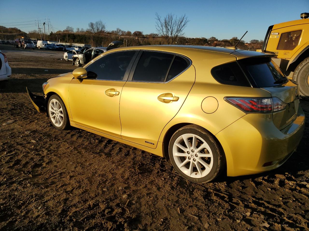 2011 Lexus CT - Image 2