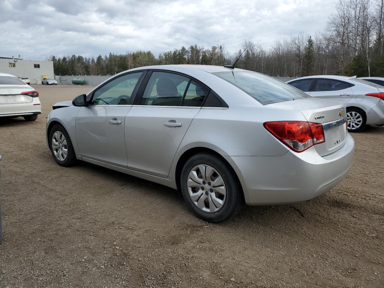2012 Chevrolet Cruze - Image 2