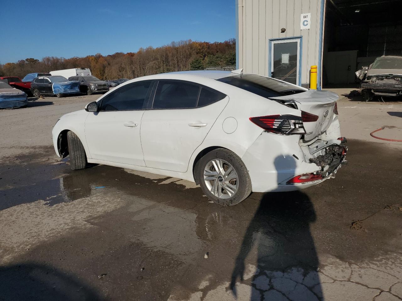 2020 Hyundai Elantra - Image 2