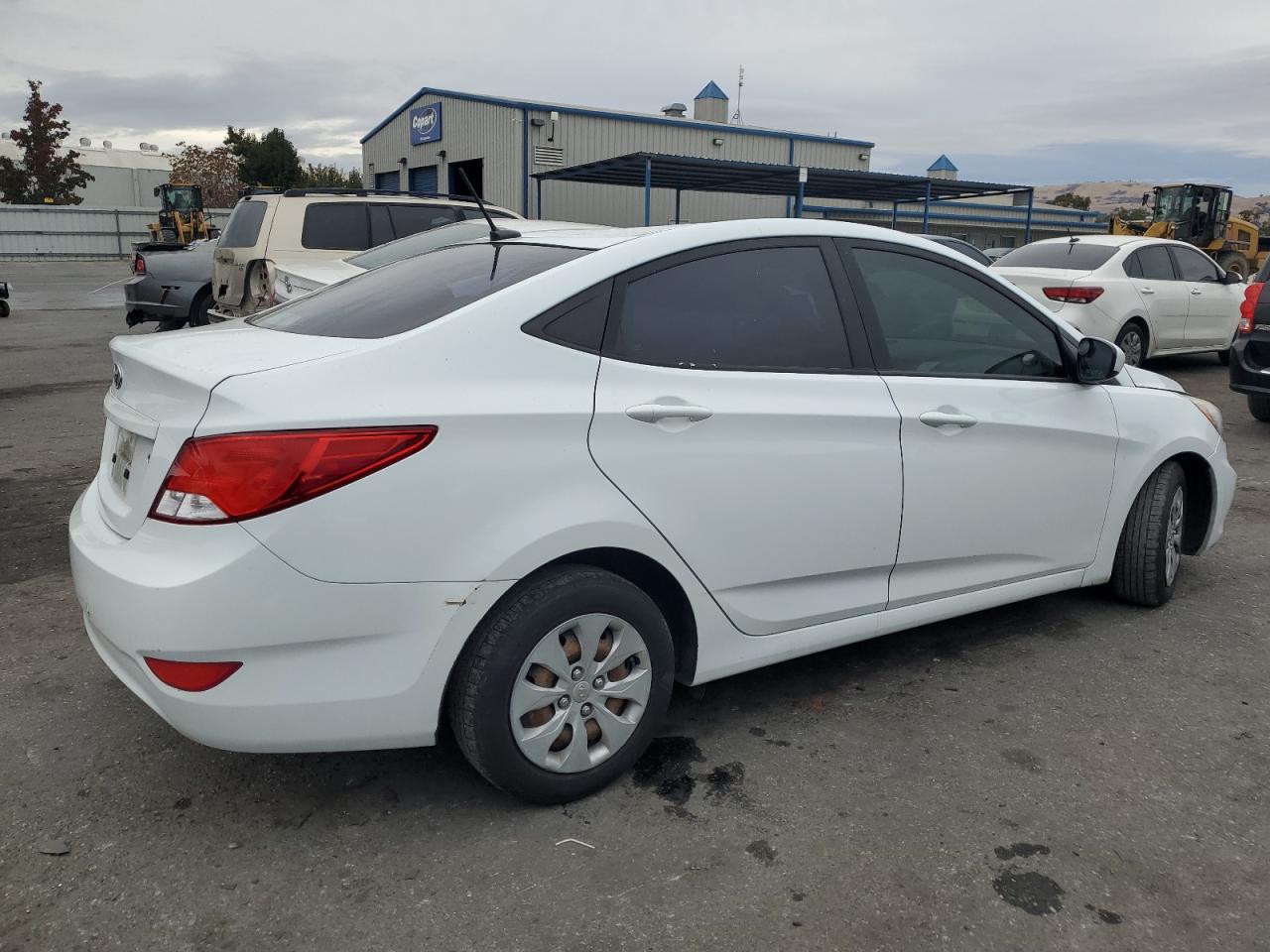 VIN KMHCT4AE5GU123023 2016 HYUNDAI ACCENT no.3