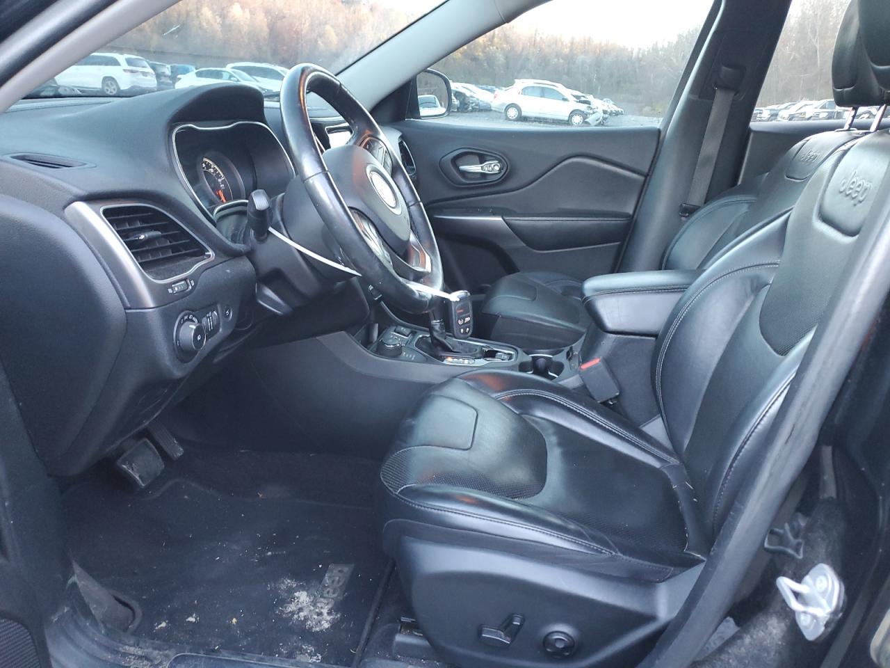 2019 Jeep Grand Cherokee - Image 7