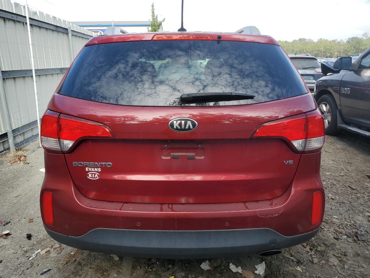 2015 Kia Sorento Lx VIN: 5XYKT4A71FG643320 Lot: 80439074