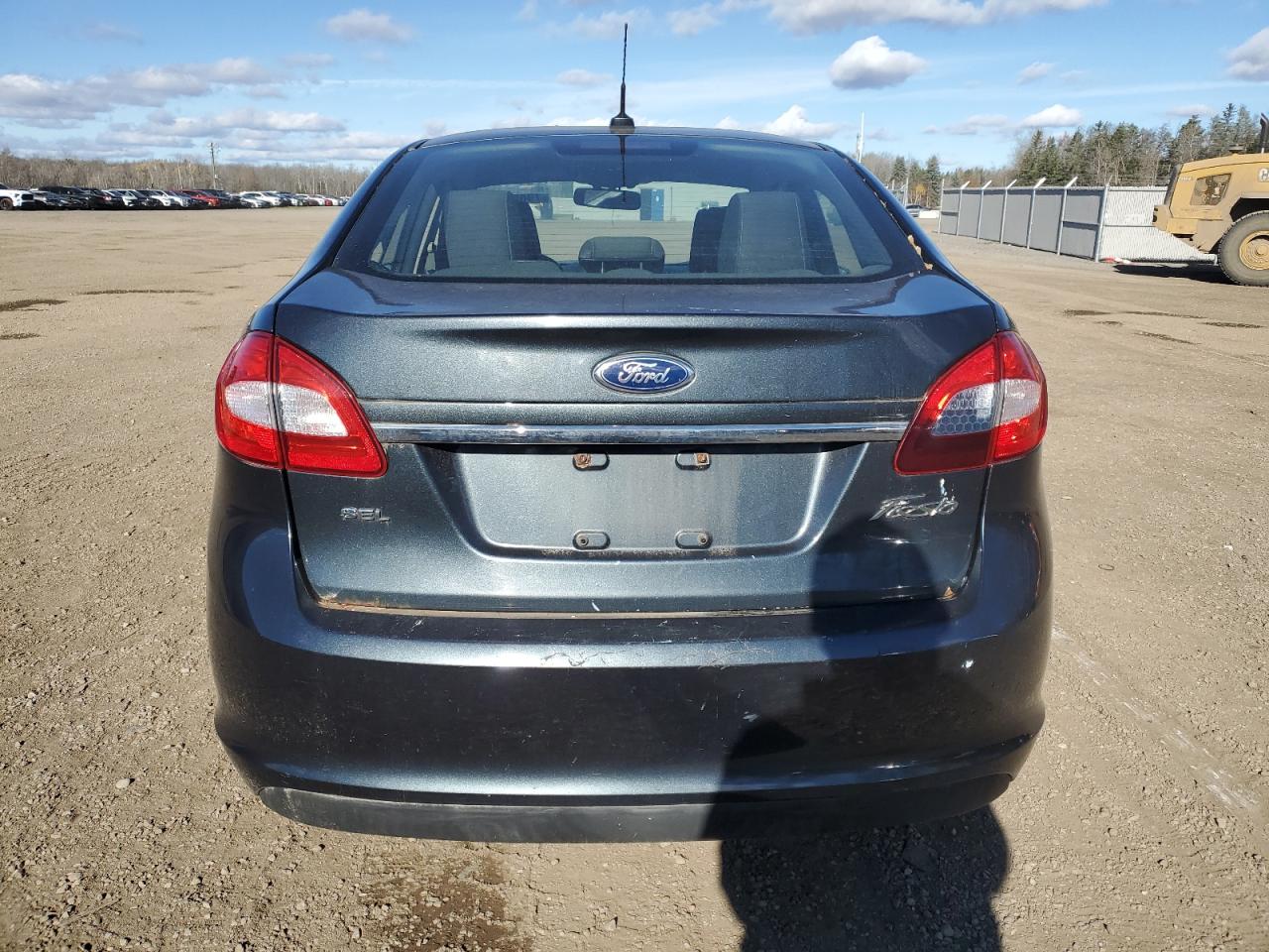 2011 Ford Fiesta Sel VIN: 3FADP4CJ9BM215438 Lot: 79658574