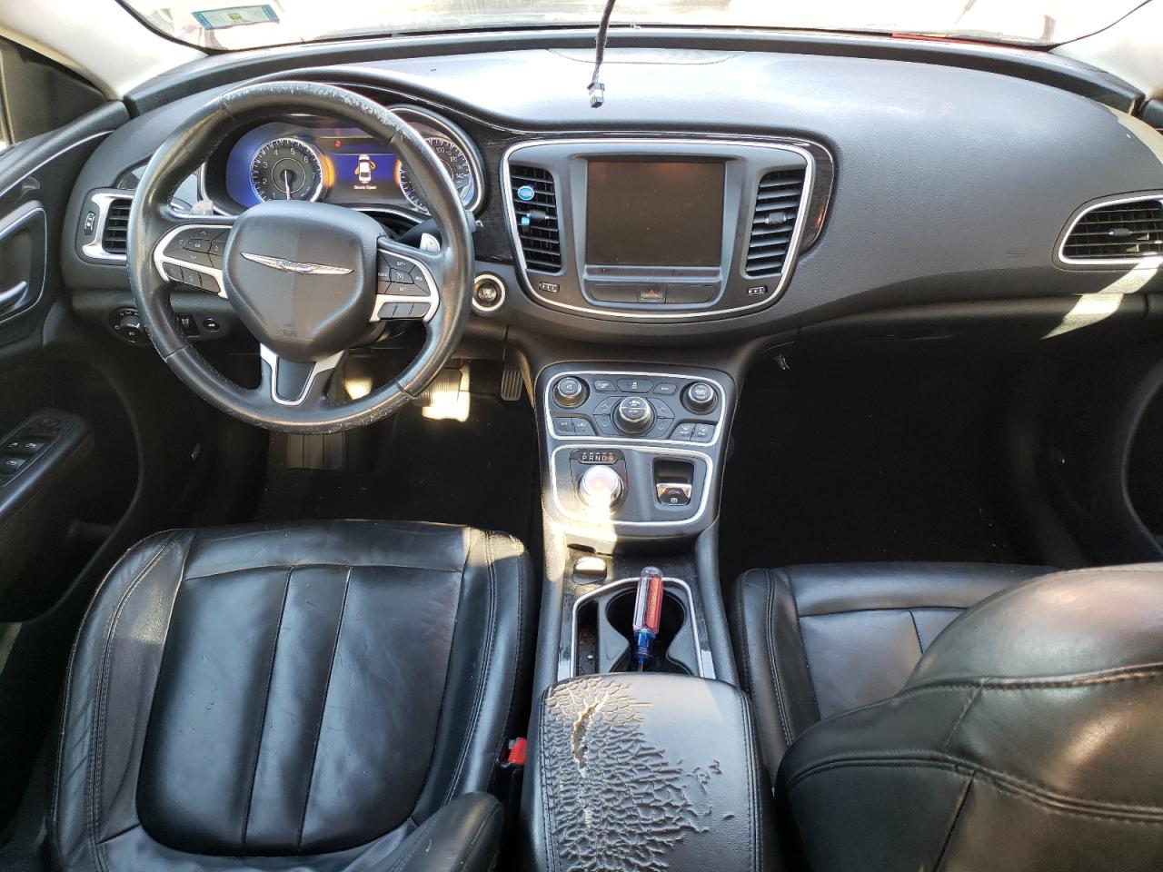 2015 Chrysler 200 - Image 8