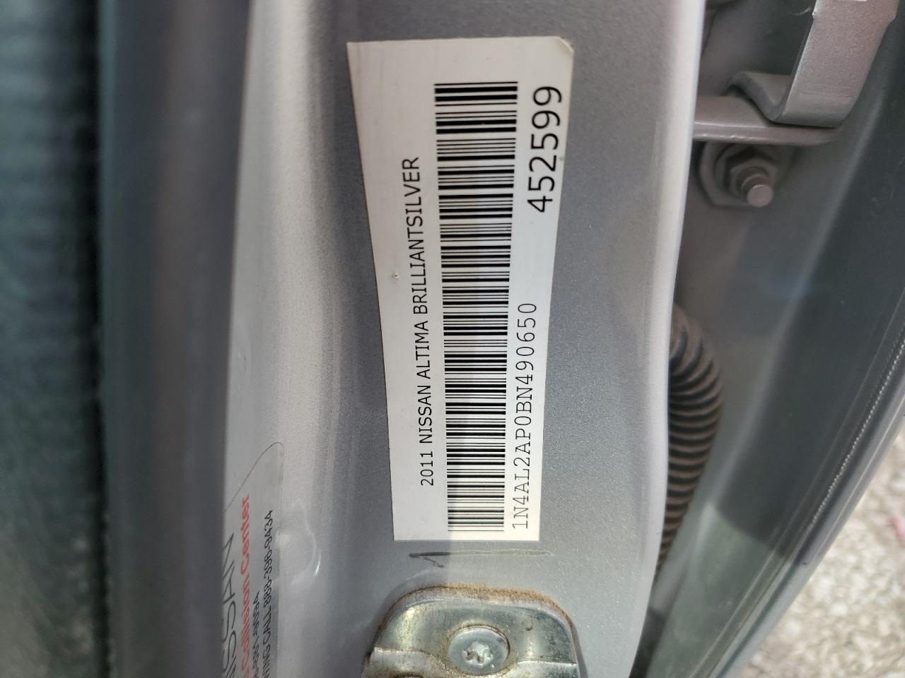 2011 Nissan Altima - Image 12