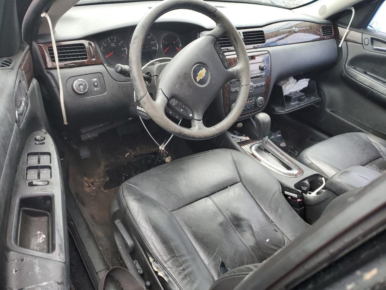 2013 Chevrolet Impala - Image 8