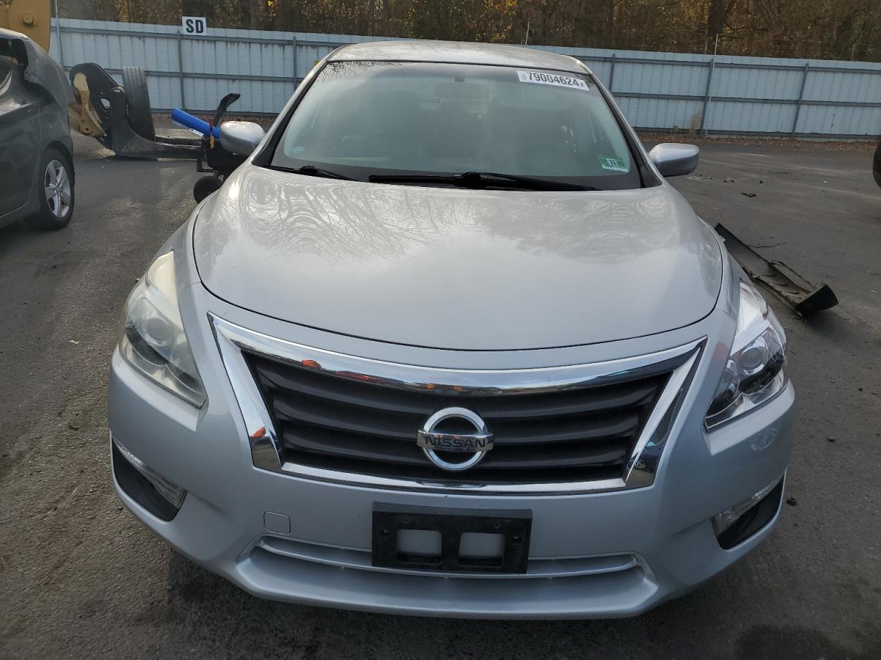 2013 Nissan Altima - Image 5