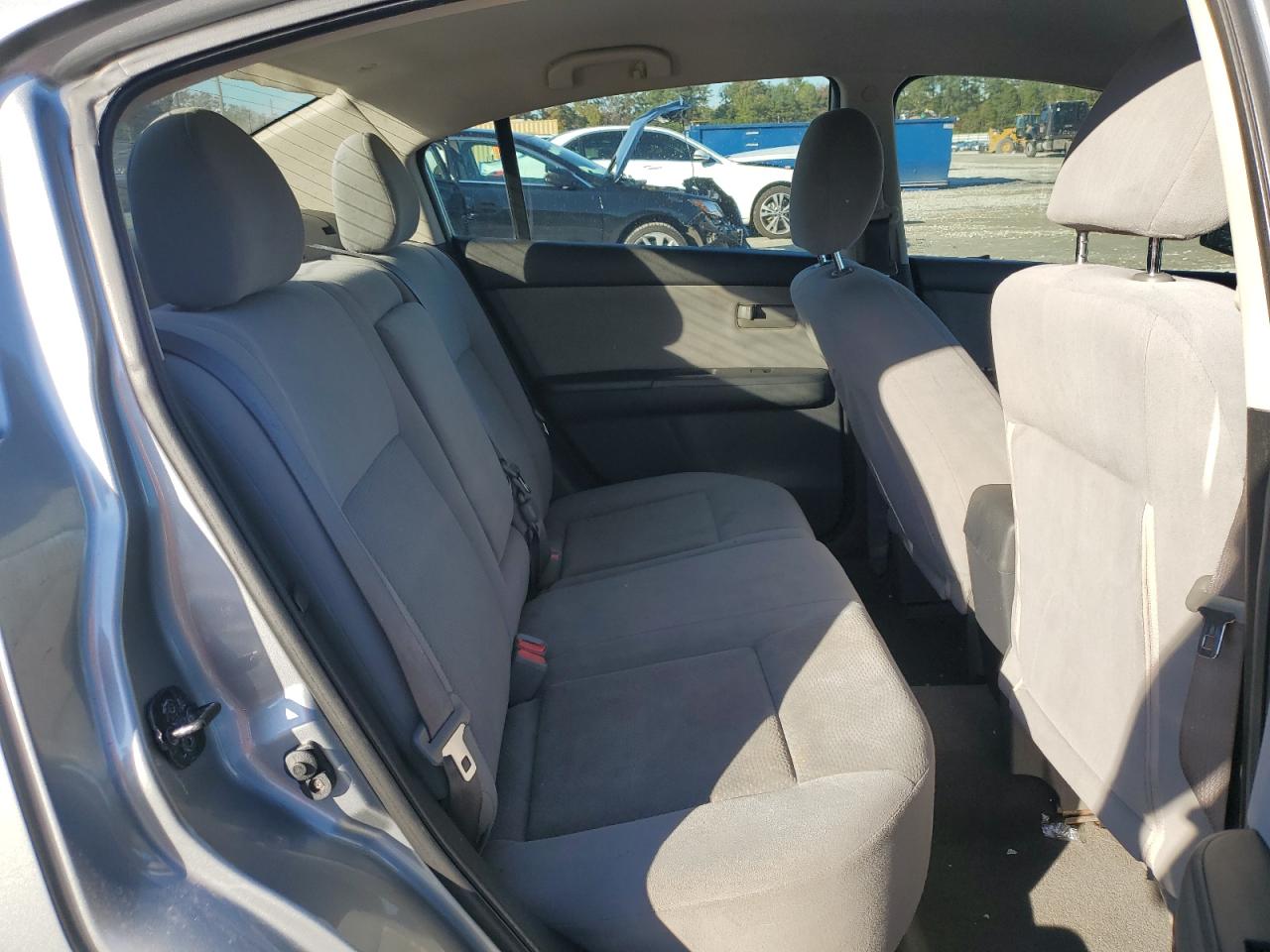 2012 Nissan Sentra - Image 10
