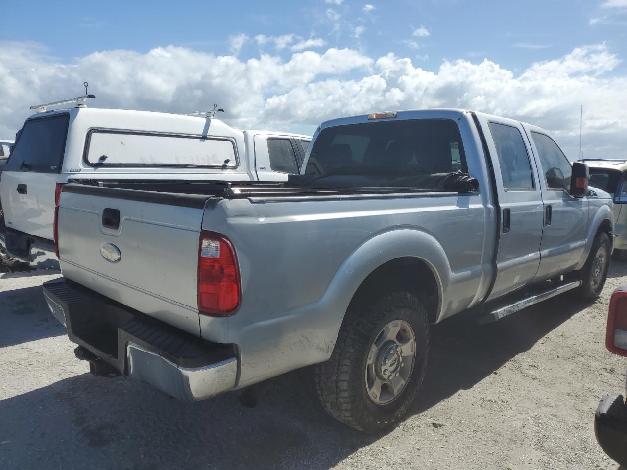 VIN 1FT7W2A62FEC14415 2015 FORD F250 no.3