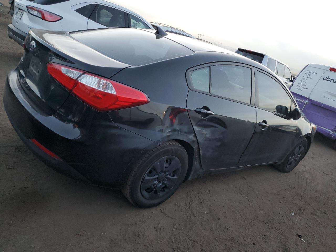 2016 Kia Forte - Image 3