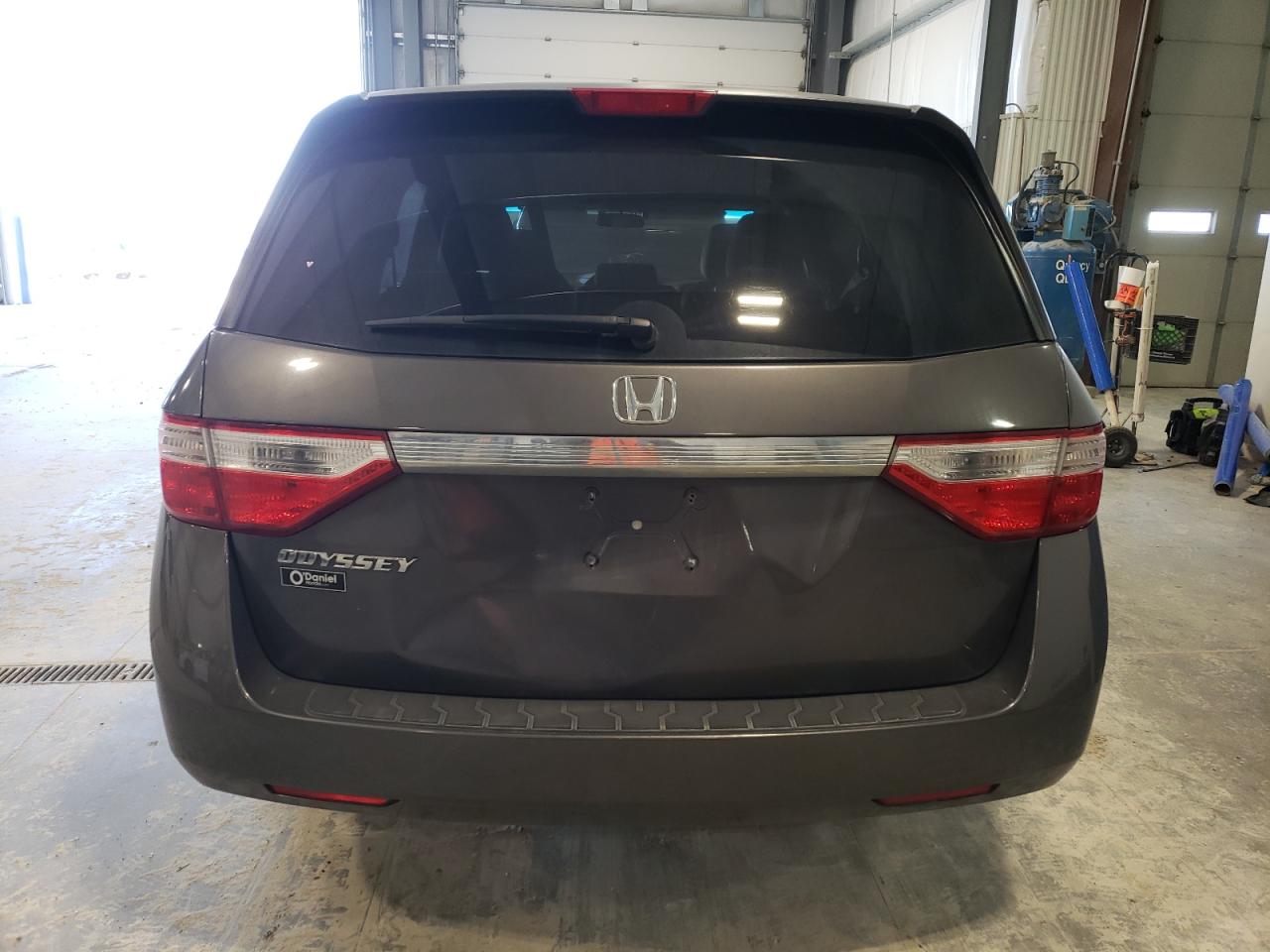 2012 Honda Odyssey - Image 6