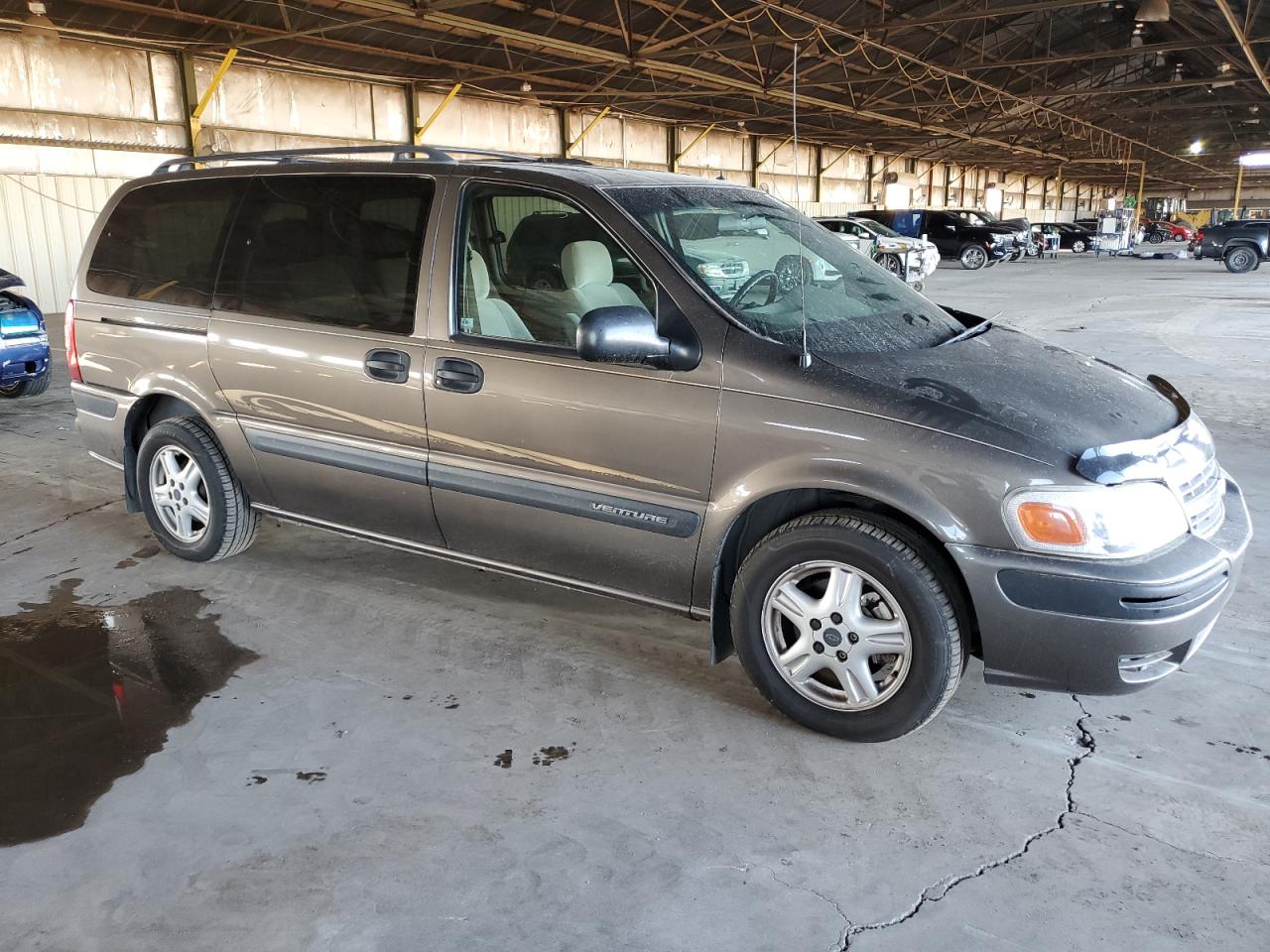 2002 Chevrolet Venture - Image 4