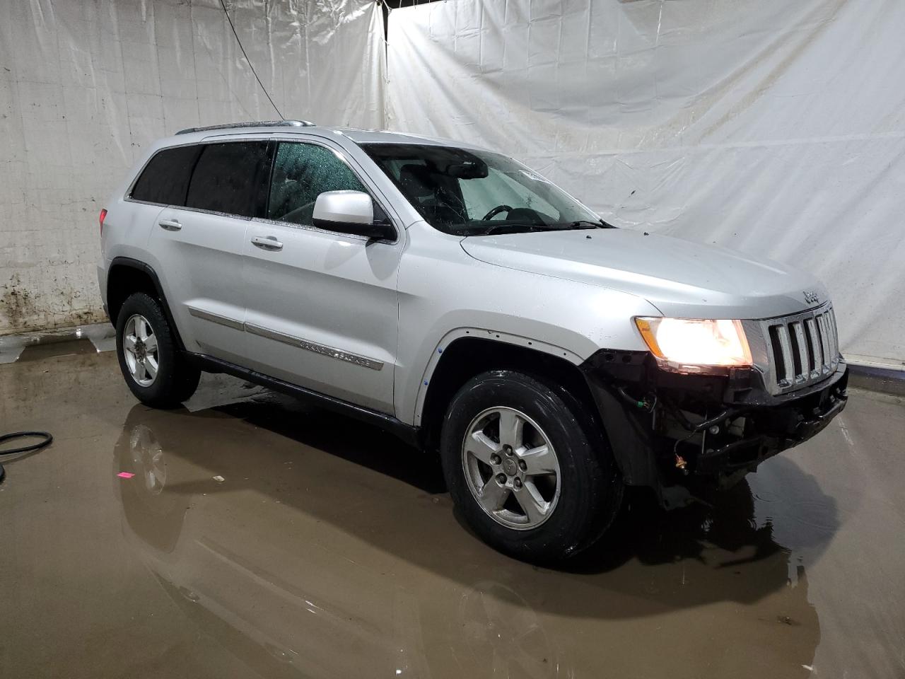 2012 Jeep Grand Cherokee - Image 4