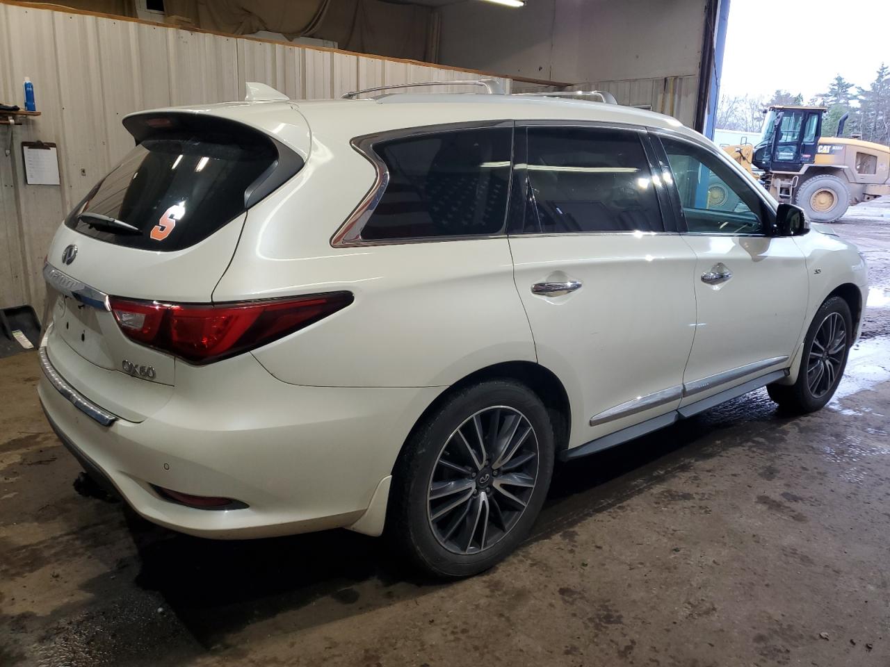 VIN 5N1AL0MM3GC529424 2016 INFINITI QX60 no.3