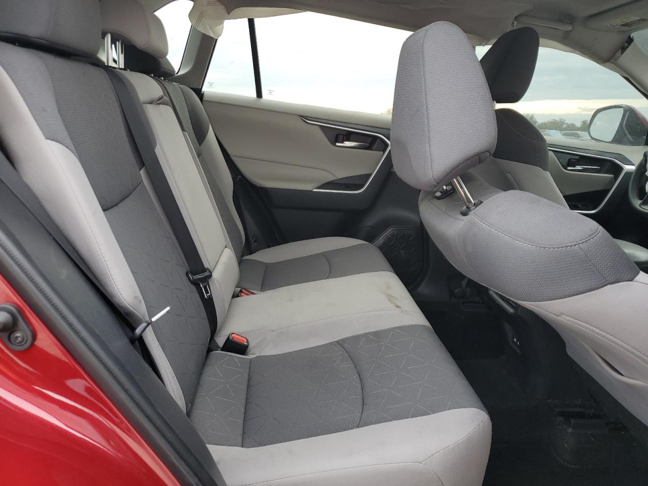 2021 Toyota RAV 4 - Image 11