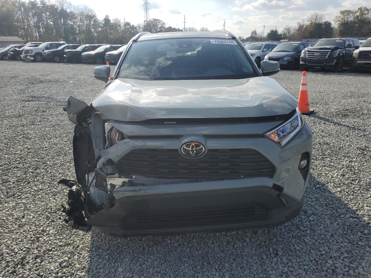 2019 Toyota RAV 4 - Image 5