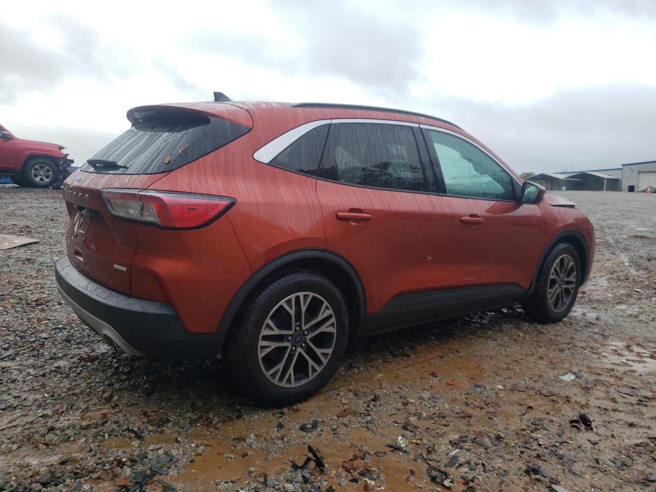2020 Ford Escape - Image 3