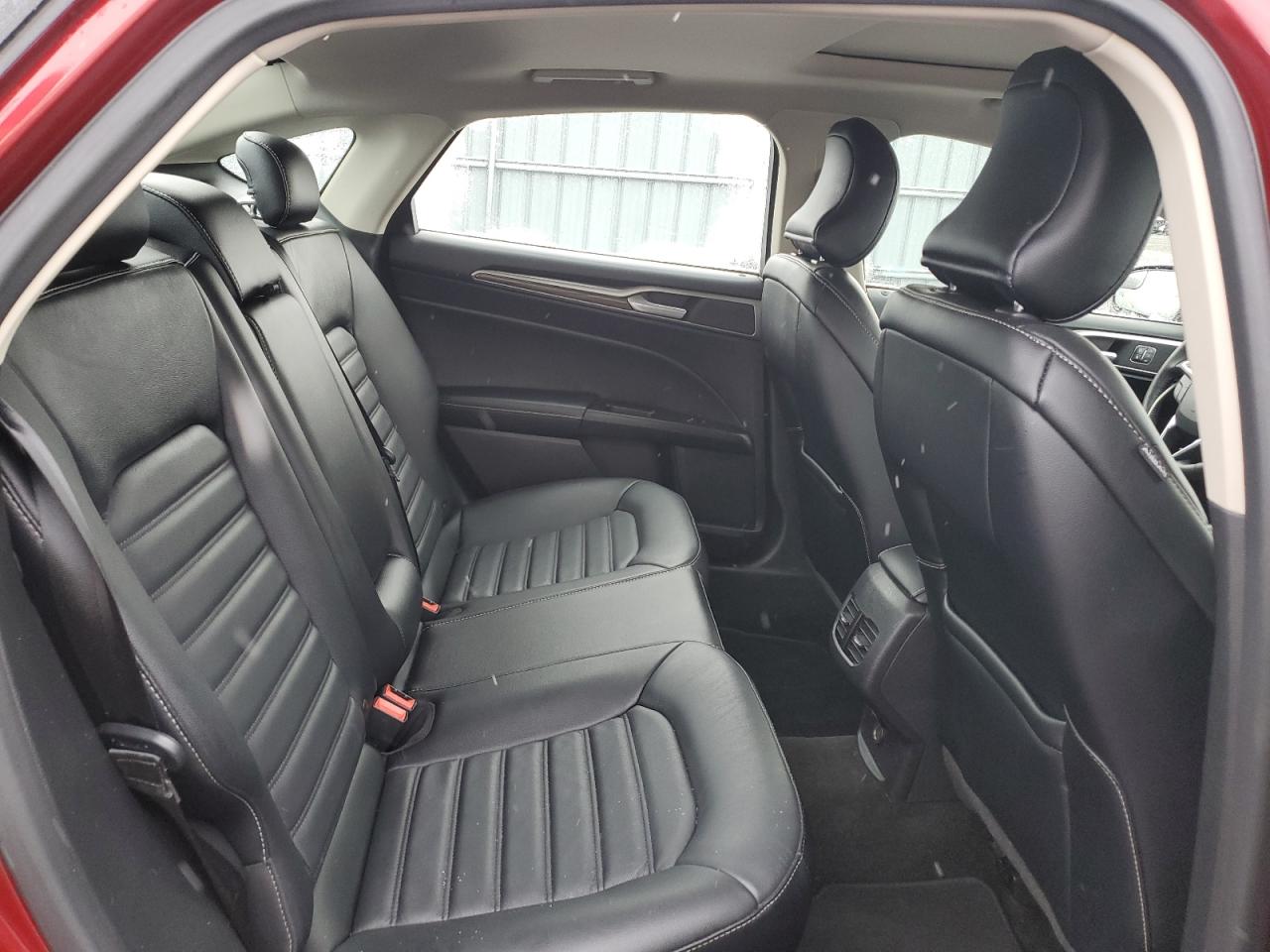 2017 Ford Fusion - Image 10
